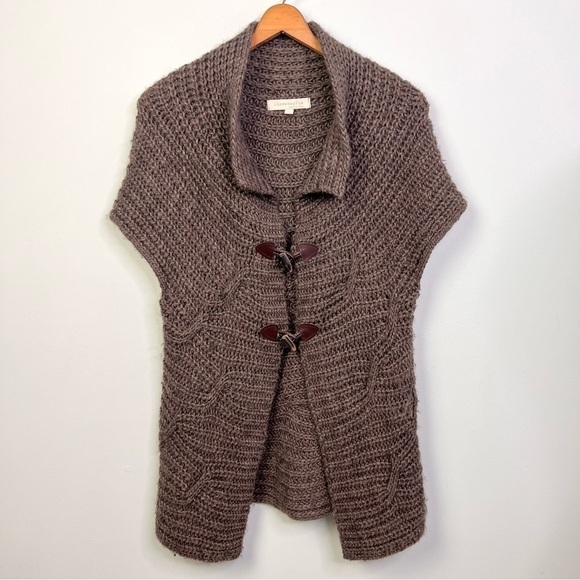 Anthropologie Lineamaglia Short Sleeve Cardigan with Toggle Buttons - Picture 9 of 13